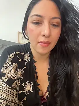Snapshot of Victoria_Lusty chatting on May 8, 2026, 9:40 pm Victoria Lusty online show from May 8, 2026, 9:40 pm