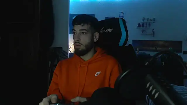 maestroboris95 online show from February 13, 2026, 11:49 pm