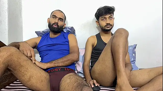 Snapshot of DesiDaddyandSon chatting on June 16, 2026, 1:49 am DesiDaddyandSon online show from June 16, 2026, 1:49 am