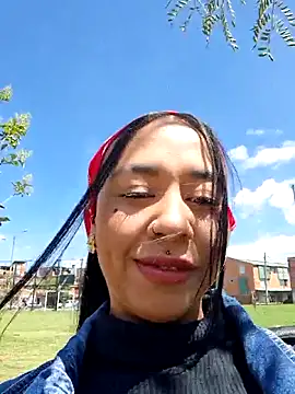 Zafira glow online show from February 25, 2026, 3:34 pm