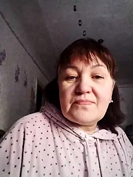 ViolaStar75 online show from February 21, 2026, 4:47 am