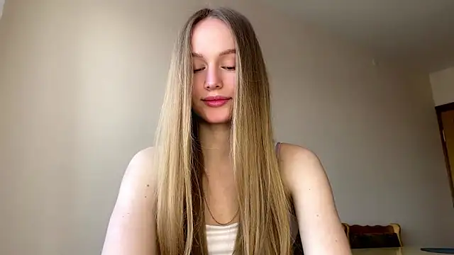 Viktoria Vibes online show from March 18, 2026, 3:03 pm