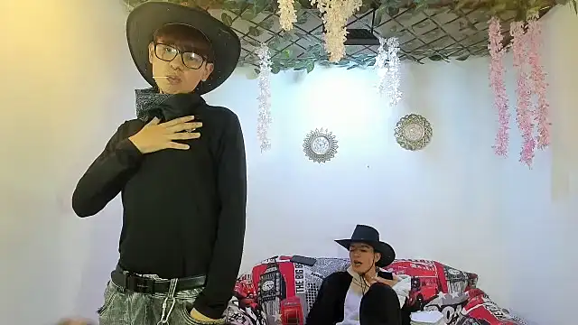 Lizeth hot2002 online show from February 17, 2026, 1:47 am