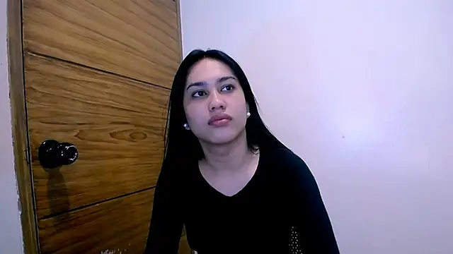 Snapshot of goddess_athena69 chatting on June 16, 2026, 2:17 pm goddess athena69 online show from June 16, 2026, 2:17 pm