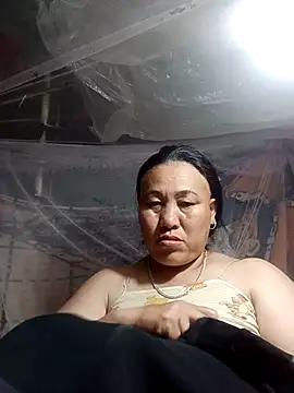 Snapshot of Lucky_baby7 chatting on May 11, 2026, 4:03 am Lucky baby7 online show from May 11, 2026, 4:03 am