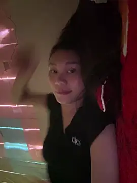 Snapshot of Lucky-baby077 chatting on March 2, 2026, 6:36 am Lucky-baby077 online show from March 2, 2026, 6:36 am