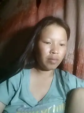 Snapshot of Yang-my- chatting on May 15, 2026, 8:51 pm Yang-my- online show from May 15, 2026, 8:51 pm
