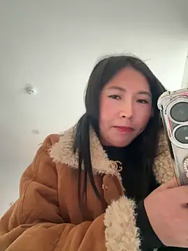 Snapshot of Chery_mup chatting on February 11, 2026, 9:42 am Chery mup online show from February 11, 2026, 9:42 am