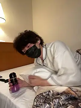 --ha-ru-- online show from May 6, 2026, 2:21 pm