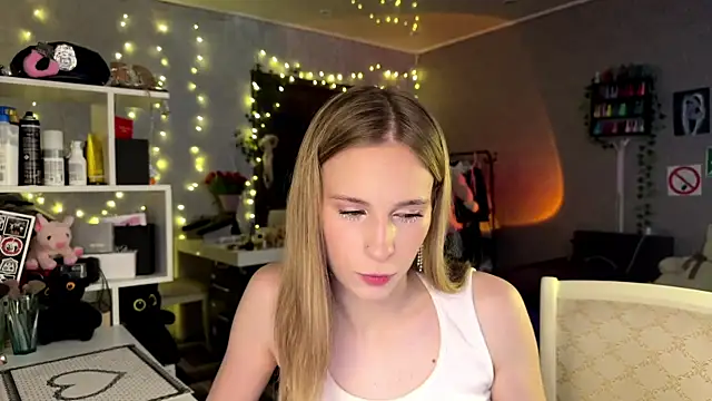 amily sunray online show from March 22, 2026, 2:29 pm