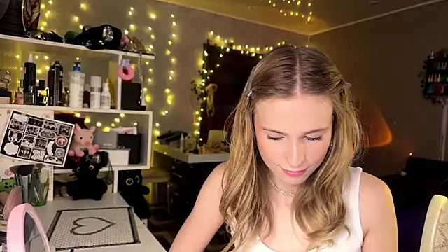 amily sunray online show from March 20, 2026, 2:07 pm