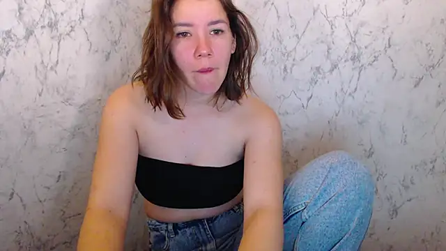 AdelMauds online show from May 18, 2026, 8:24 pm