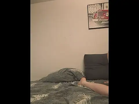 Snapshot of Katty_Kit chatting on February 13, 2026, 8:09 pm Katty Kit online show from February 13, 2026, 8:09 pm