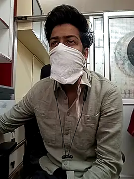 Snapshot of hotyboy_89 chatting on February 27, 2026, 4:01 am hotyboy 89 online show from February 27, 2026, 4:01 am