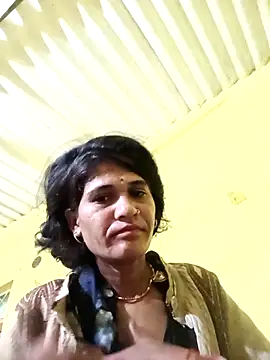 Snapshot of kalpana_882 chatting on February 11, 2026, 10:53 pm kalpana 882 online show from February 11, 2026, 10:53 pm