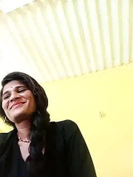Snapshot of kalpana_882 chatting on February 11, 2026, 8:36 am kalpana 882 online show from February 11, 2026, 8:36 am