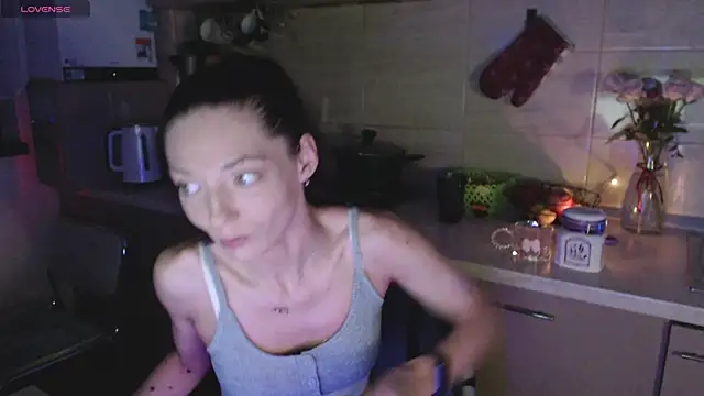 AyanaGrumpix online show from April 13, 2026, 12:25 am