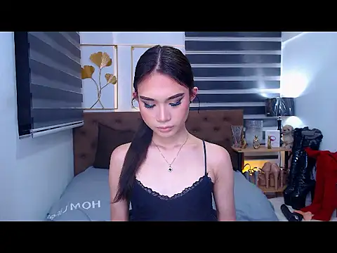 JuicyCockThea online show from March 31, 2026, 2:41 pm