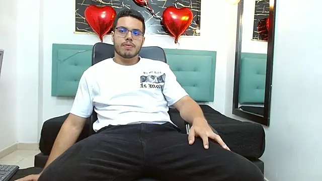 Trevor Ash online show from February 21, 2026, 3:30 am