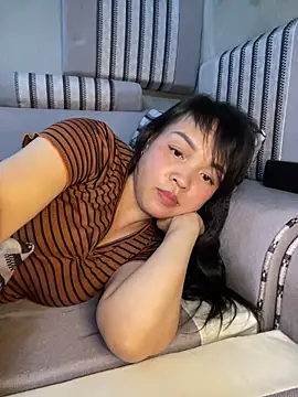 Strawberry-wet online show from March 1, 2026, 12:49 pm