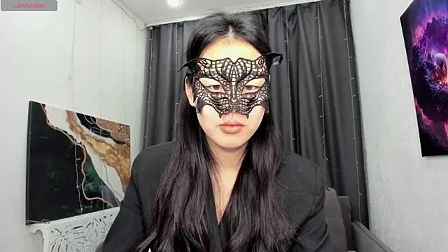 HelenBlazeTrt online show from April 18, 2026, 1:08 am