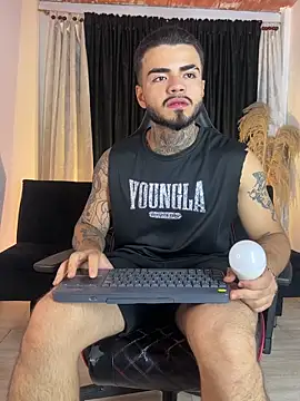 Benjii Carter1 online show from April 8, 2026, 2:24 am