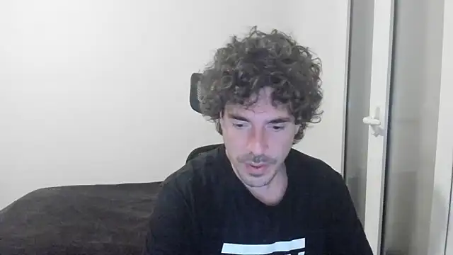 Snapshot of joaquin420_hot chatting on February 25, 2026, 11:59 pm joaquin420 hot online show from February 25, 2026, 11:59 pm