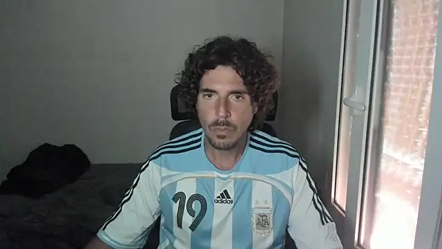 joaquin420 hot online show from April 12, 2026, 12:41 pm