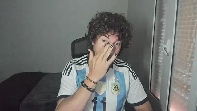 joaquin420 hot online show from April 8, 2026, 6:04 am