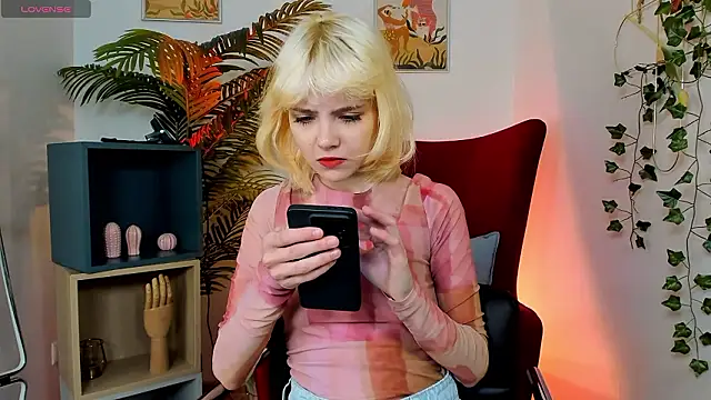 wow angel online show from March 8, 2026, 5:22 am