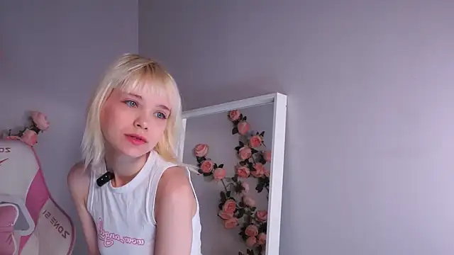 Snapshot of wow_angel chatting on July 15, 2026, 5:58 am wow angel online show from July 15, 2026, 5:58 am