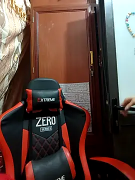 Snapshot of Aly_live chatting on February 22, 2026, 11:39 pm Aly live online show from February 22, 2026, 11:39 pm