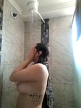 Snapshot of Jheriiz_1 chatting on February 17, 2026, 6:16 pm Jheriiz 1 online show from February 17, 2026, 6:16 pm