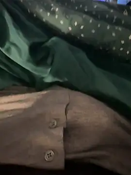 Snapshot of Thomascrtz chatting on February 14, 2026, 5:24 pm Thomascrtz online show from February 14, 2026, 5:24 pm