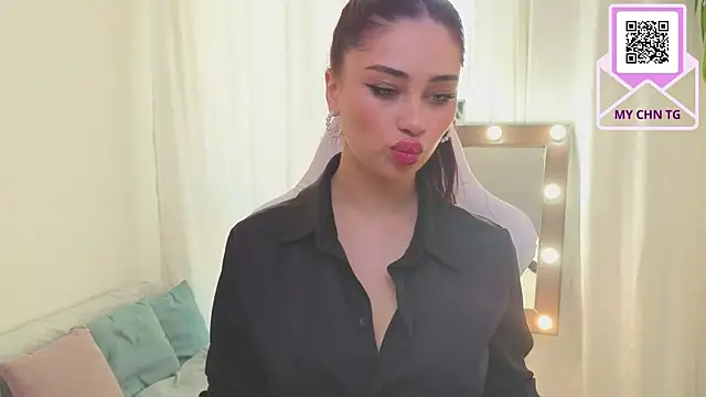 Sofia Plump online show from March 30, 2026, 9:11 am