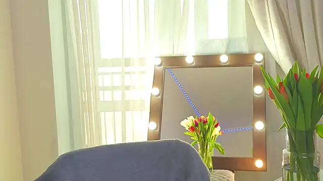 Sofia Plump online show from March 8, 2026, 10:40 am