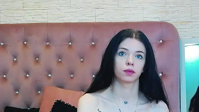 PeachyElla26 online show from February 23, 2026, 8:37 am