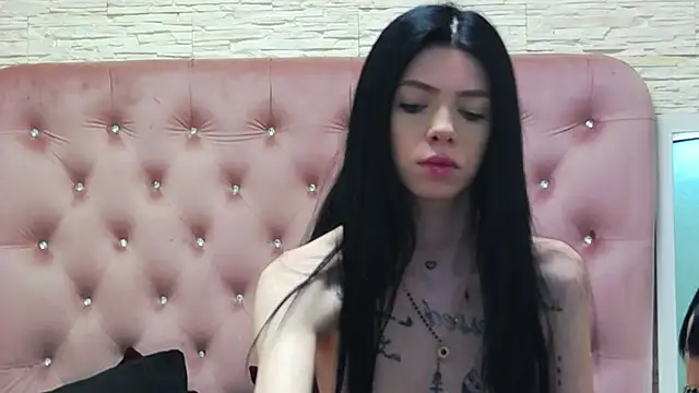 PeachyElla26 online show from February 26, 2026, 12:49 pm