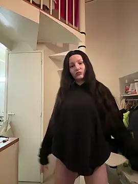 Mis-Elisa96 online show from March 9, 2026, 9:51 pm