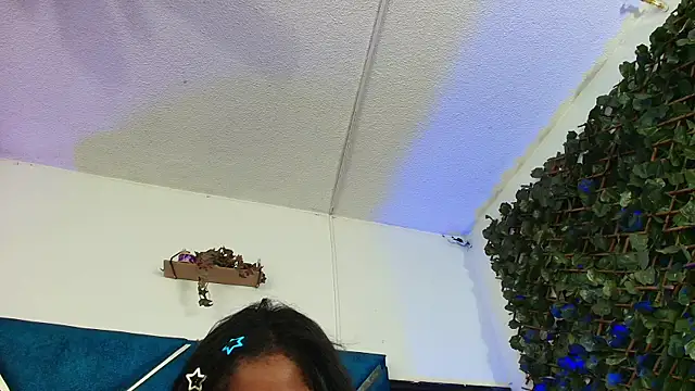 AlexaRousse4u online show from July 4, 2026, 11:42 pm