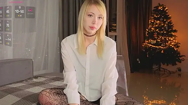 UWU flower online show from February 18, 2026, 2:02 pm