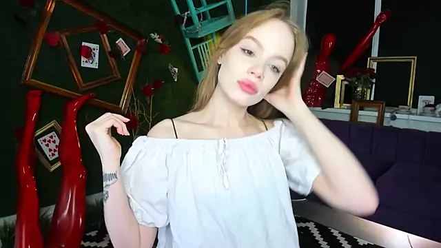 AmyNox online show from April 15, 2026, 5:13 am