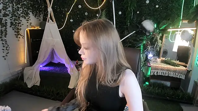 Snapshot of AmyNox chatting on July 4, 2026, 9:15 am AmyNox online show from July 4, 2026, 9:15 am