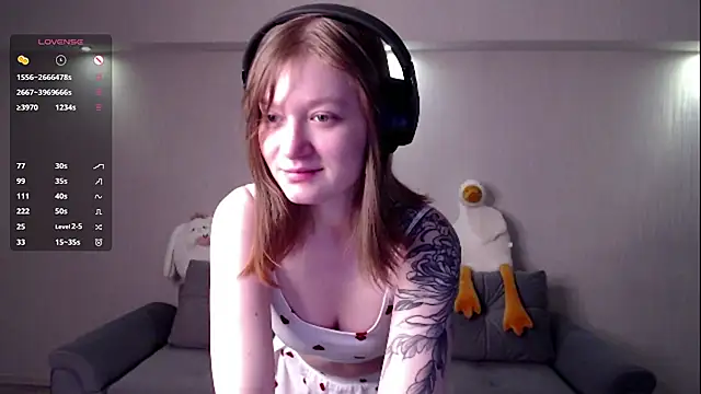 Mirrrra1 online show from March 5, 2026, 7:43 pm