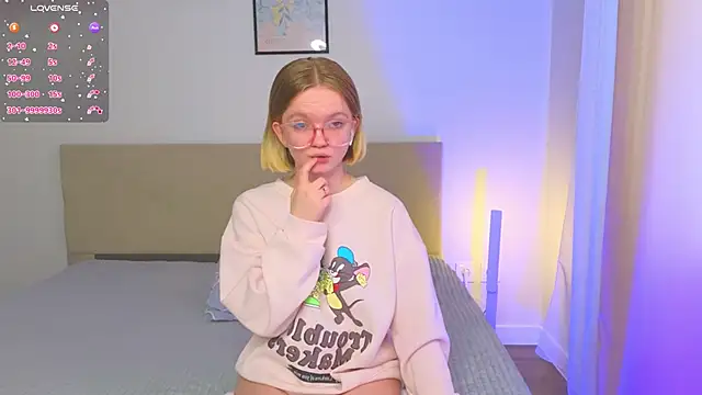 StellaBunny online show from February 17, 2026, 10:23 am