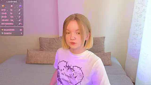 StellaBunny online show from March 11, 2026, 11:15 am