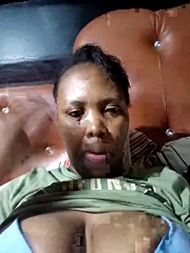 lovemore29 online show from February 21, 2026, 8:00 pm