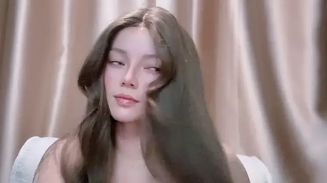 Snapshot of audience114 chatting on February 16, 2026, 12:15 pm audience114 online show from February 16, 2026, 12:15 pm