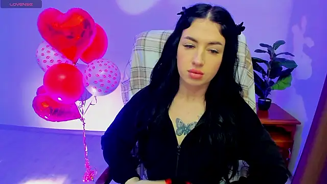 milanasky5 online show from February 12, 2026, 2:06 pm