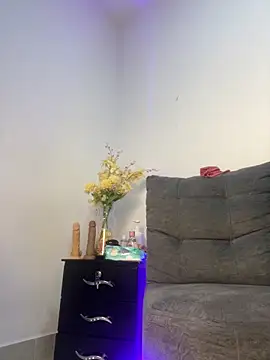 RousseSmith online show from April 21, 2026, 7:31 pm